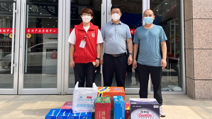 地企携手同心抗疫 筑牢疫情防控堡垒