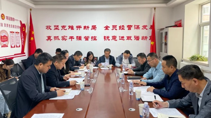 党委书记、董事长刘亚雄一行调研建工建机公司